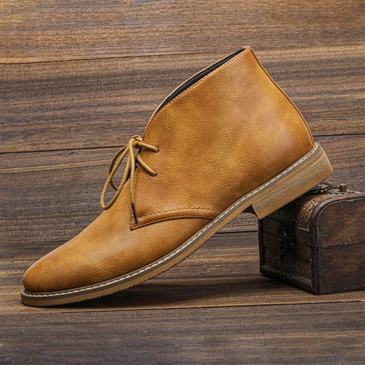 Preston Leather Chukka Boots