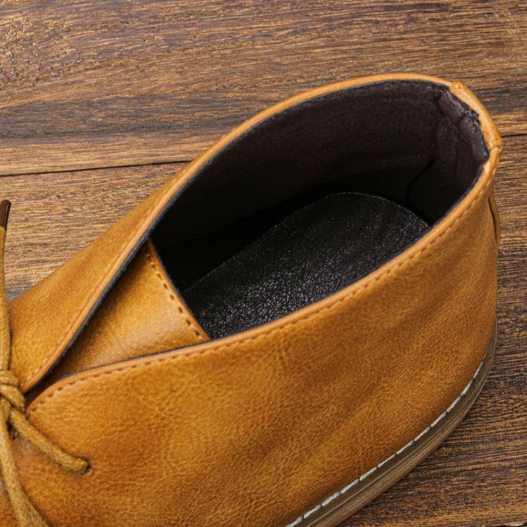 Preston Leather Chukka Boots