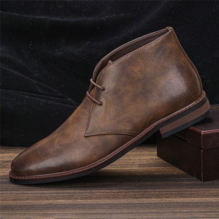 Preston Leather Chukka Boots