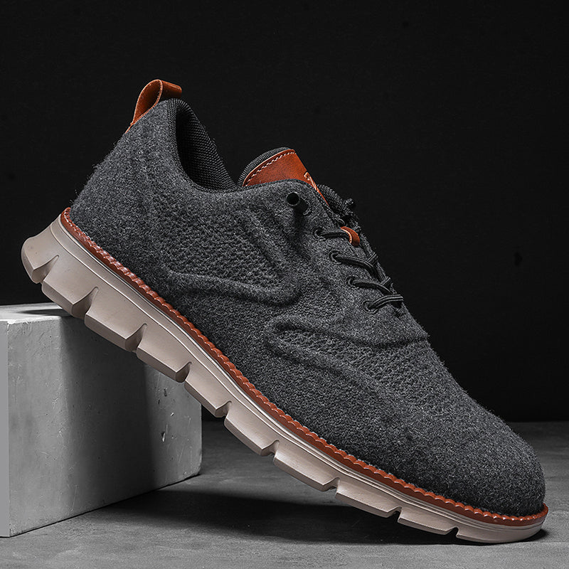 Novaro Flyknit Sneakers
