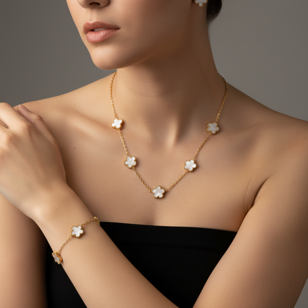 Bloom Pendant Set