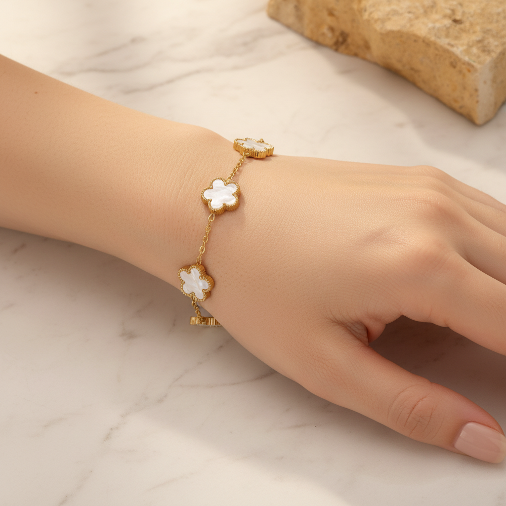 Bloom Pendant Set
