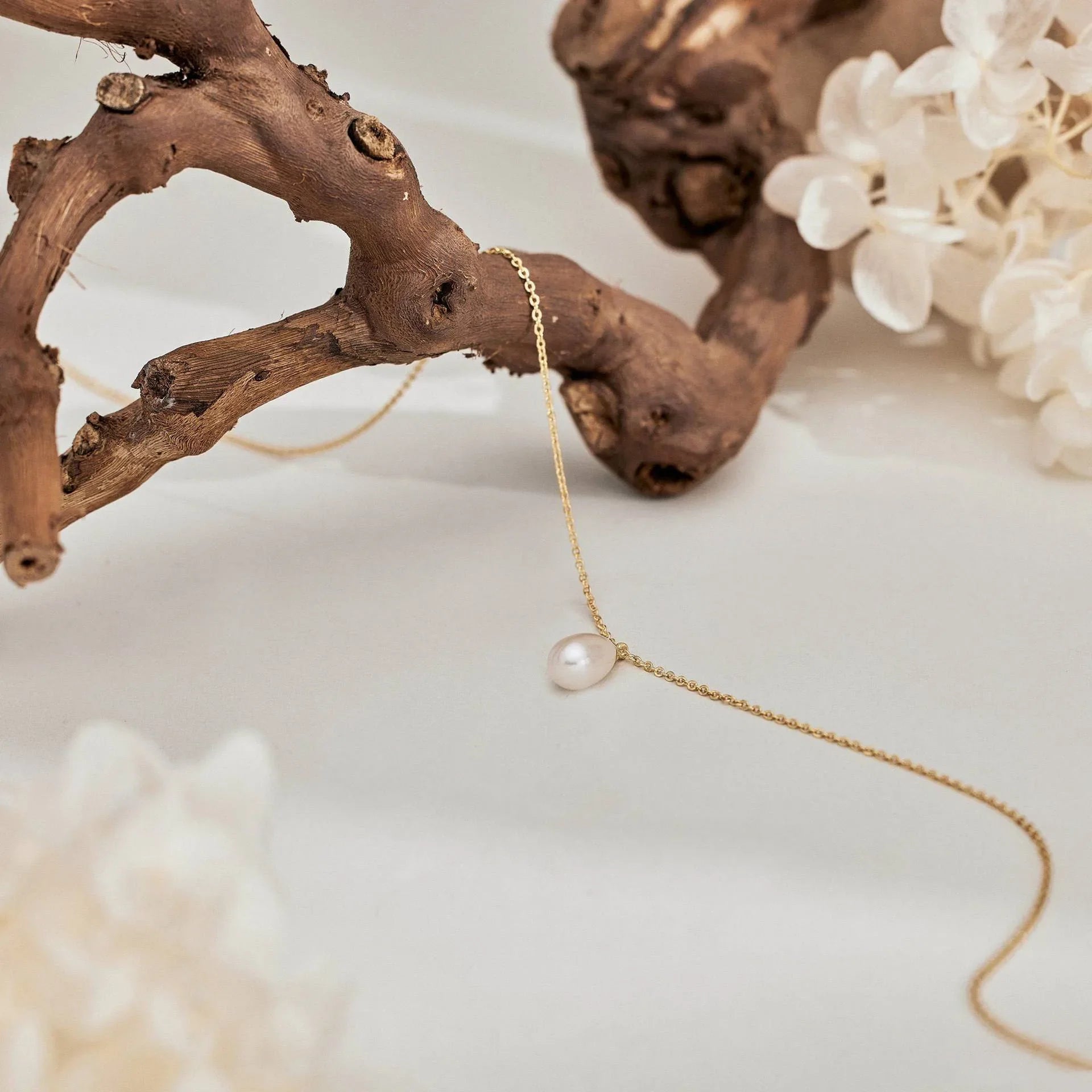 Julie Pearl Necklace