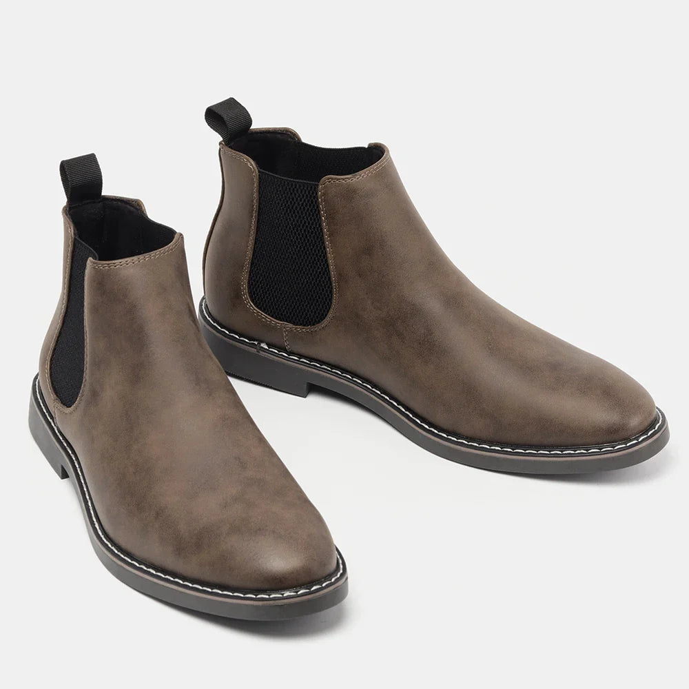 Everett Chelsea Boots