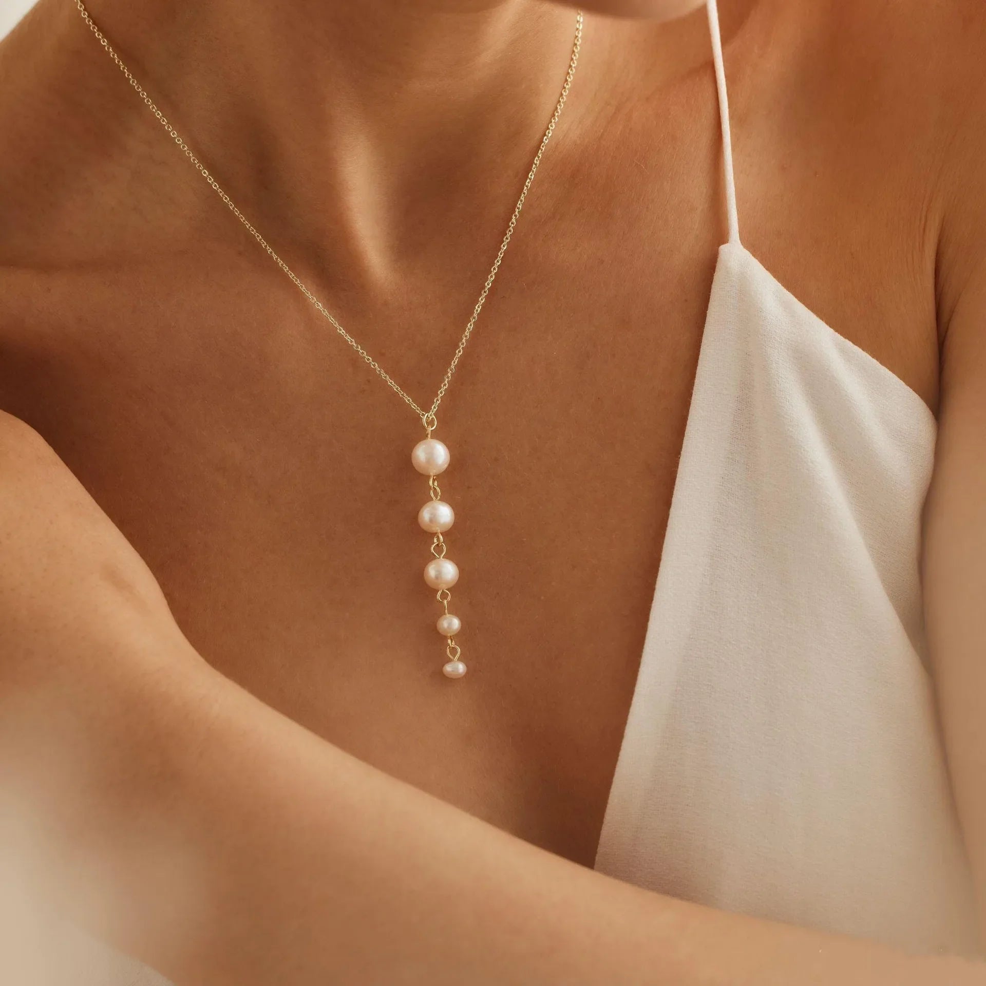 Julie Pearl Necklace