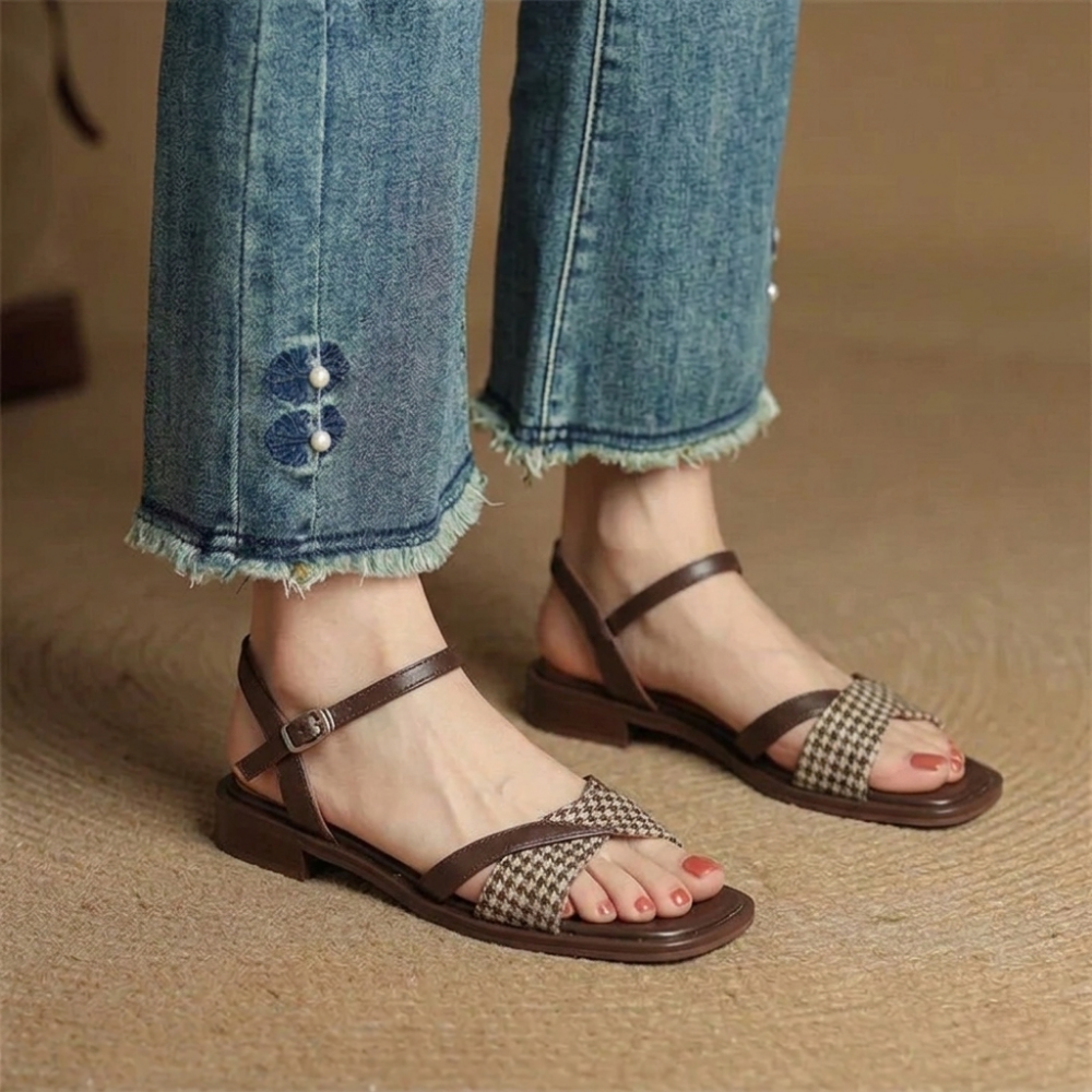 Contour Sandals